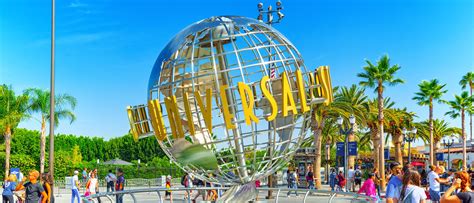 Report Deputy Has Sex With Mic Open On Universal Studios Lot The Daily Caller