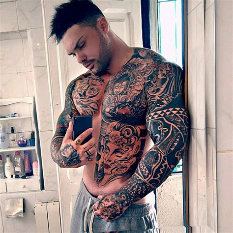 Galerias Porno Gay FALCON