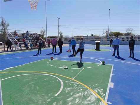 Rehabilitan cancha de usos múltiples en Cuatro Ciénegas