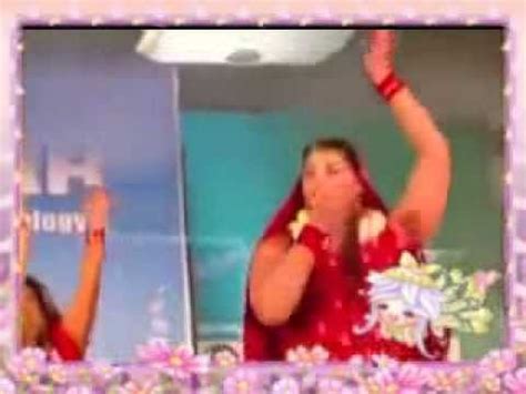 Saritha S Nair Dance Kizakkupookkum Song Hot Leaked Video YouTube