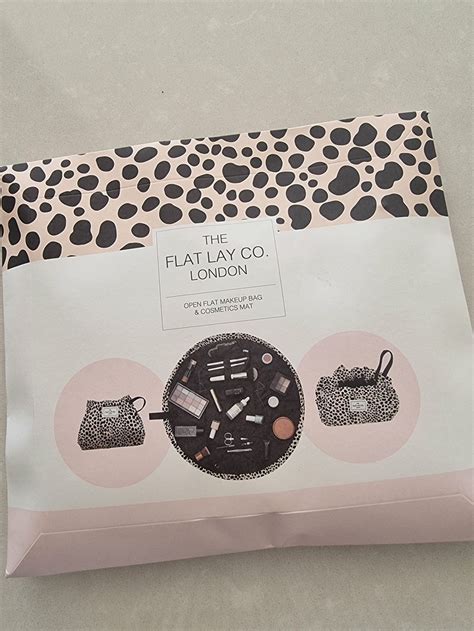 How To Make A Lay Flat Makeup Bag Saubhaya Makeup