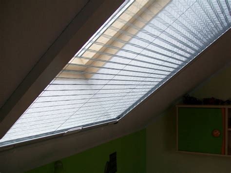 Москитные сетки на мансардные окна купить в Москве по цене от 1190 руб ...