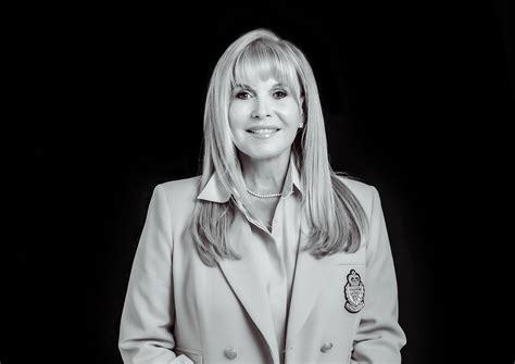 closing mayi de la vega magazine  real deal