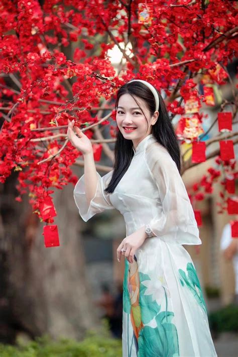 Ngắm vẻ đẹp gây mê của hot girl Sài Thành Titanic Nơi mọi thứ được chia sẻ