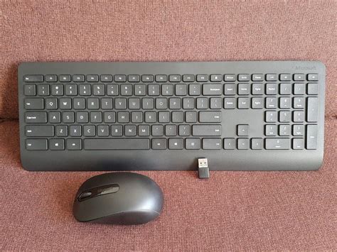 Microsoft Wireless keyboard +mouse, Computers & Tech, Parts ...