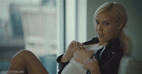 What S The Name Of This Porn Star Kylie Page NameThatPorn