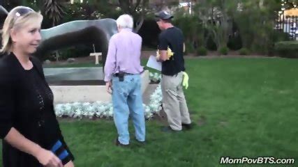 Euro Milf Sucks Dick In Starbucks Bathroom