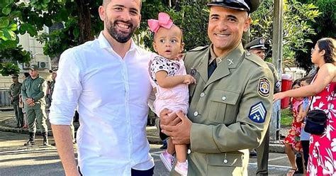 Sargento Gay Da Pm Obt M Licen A Paternidade In Dita De Meses Mostrei Que Minha Fam Lia Existe