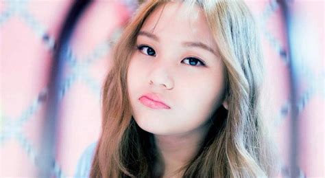 Umji Transforms Into Mature Goddess After Shedding Her Trademark Chubby