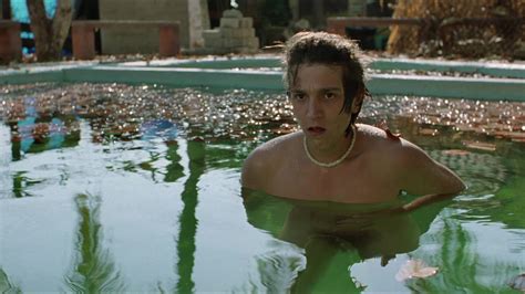 ausCAPS Diego Luna nude in Y Tu Mamá También