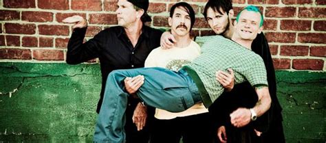 Festivalbar Red Hot Chili Peppers Ecco Il Nuovo Singolo Dark Necessities E A Giugno Lalbum