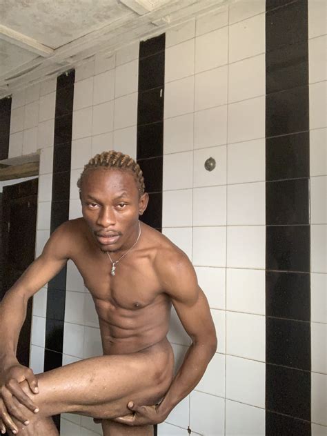 NAKED WEAPON 56 Pics XHamster