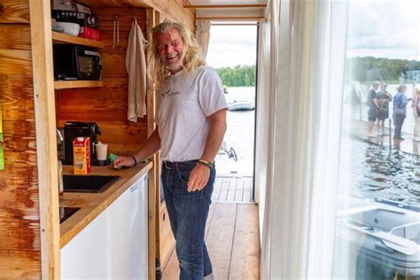 Asger Lever Off Grid P Kvadratmeter Fuck Husb Den Det Her Er En Lysthusb D Din Avis