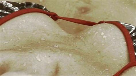 Naked Dounia Coesens Added By Benh