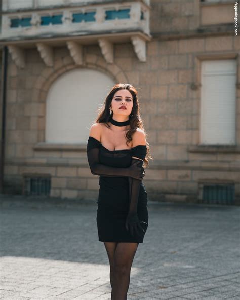 Bella Bellss2223 Bellaxbastos Nude OnlyFans Leaks Fappening FappeningBook