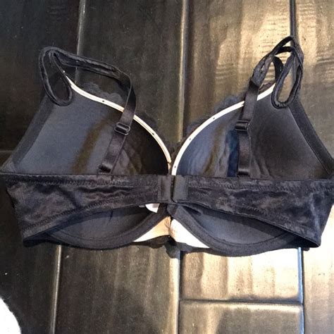 Victoria S Secret Intimates Sleepwear Victorias Secret Push Up Black And Nude Lace Bra