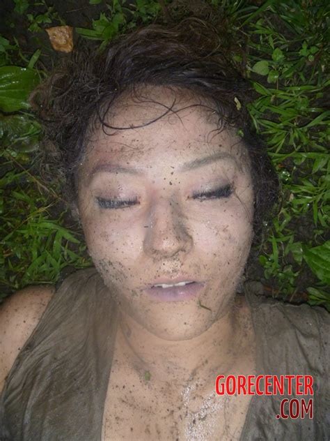 Half Naked Body Of A Pretty Woman Was Found In Forest Gorecenter