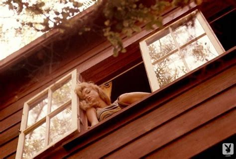 Yvette Vickers Nude For PlayBoy 1959 11 Retro Pics The Fappening