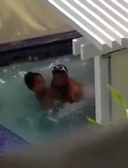 Flagra Neighbor Sucking Hot Girl S Pussy In The Pool Cnn Amador