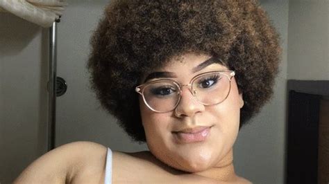 Giantess Ass Clips Sale