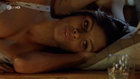 Naked Collien Fernandes In Ein Starkes Team