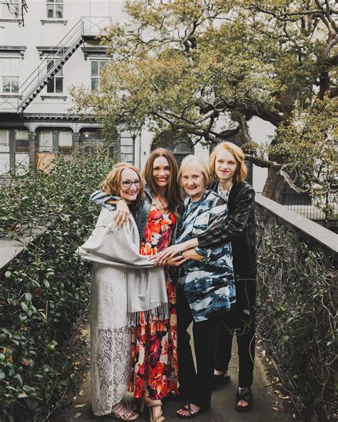 𝕊𝕥𝕒𝕔𝕪 𝕁𝕠𝕙𝕟𝕤𝕠𝕟 (@stacyjohnsonmedia) • Instagram photos and videos