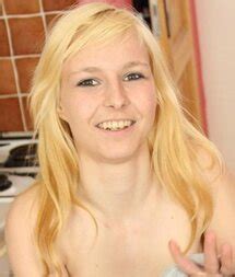 What S The Name Of This Blonde Teen Girl 1 Reply 1708561 NameThatPorn