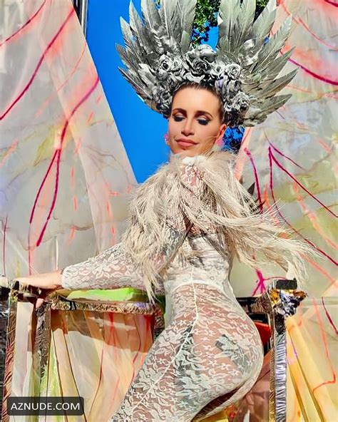 Florencia Pena Stunning Carnival Outfit For Gay Pride March In Buenos Aires Aznude