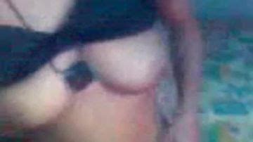 Whore Shows Off Her Fat Cunt Porn