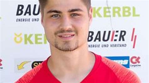 Der FC Finsing Holt Abwehrtalent Marko Batljan Vom TSV Buchbach 2