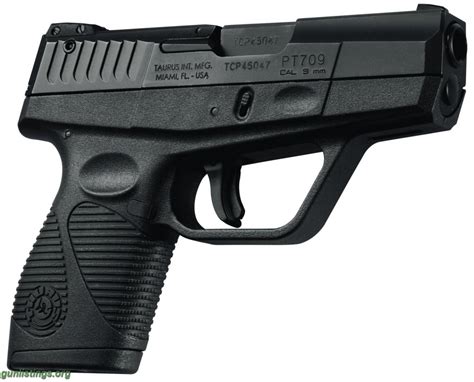 Pistols 709 Slim® 9mm In Blue Steel