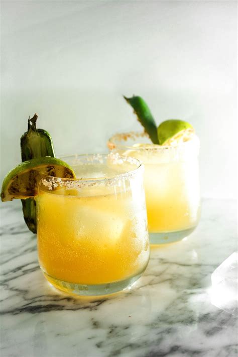 Charred Lime And Jalapeño Margaritas Zestful Kitchen Lime Margarita Recipe Margarita Salt