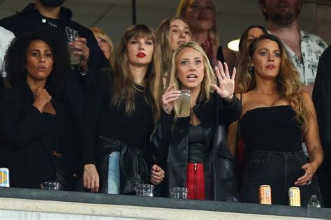 Patrick Mahomes’ interceptions at Chiefs game fuels Taylor Swift ...