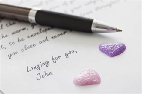 4 Passionate Love Letter Examples | LoveToKnow