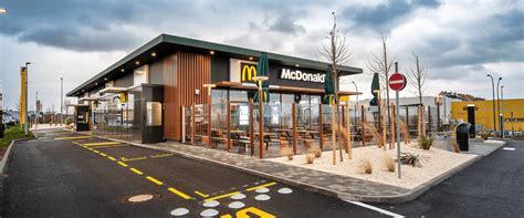 how to become a mcdonald's franchise owner