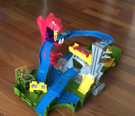 Pista Drag O Hot Wheels Brinquedo Hasbro Usado Enjoei