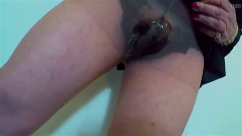 Mature Crossdresser In Pantyhose AShemaletube