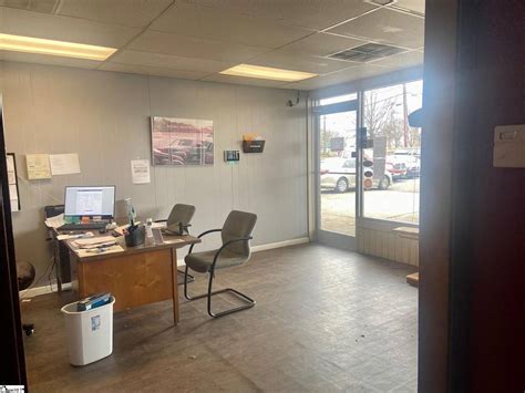 1532 Laurens Rd, Greenville, SC 29607 | Crexi.com