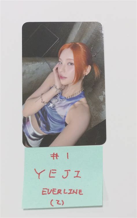 Itzy Born To Be Everline Fansign Event Photocard [25 2 5