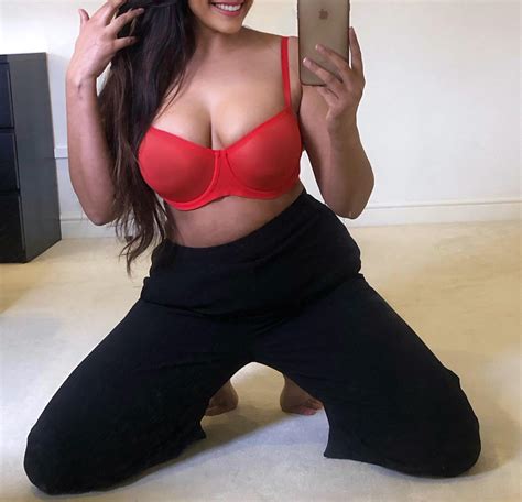 Amber Johal (@amber.johal) : r/GRAMBADDIES
