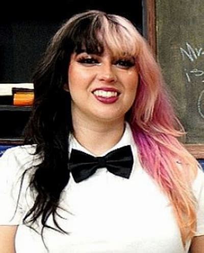 Barbie Dracula Model Page XVIDEOS