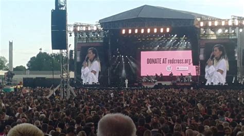 Pharrell Williams And Miley Cyrus Happy Emirates Old Trafford