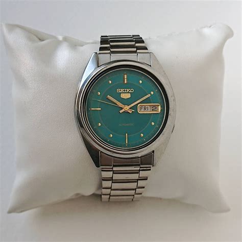 Vintage Seiko 5 Green 80s Ultra Rare Etsy