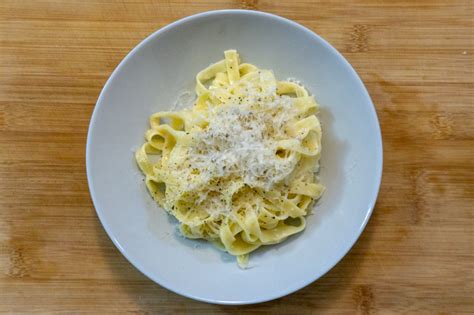 3 Ingredient Fettuccine Alfredo Without Cream Recipe No Frills Kitchen