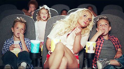 Helena Strips Naked At Age And More Fashion News Rediff Getahead