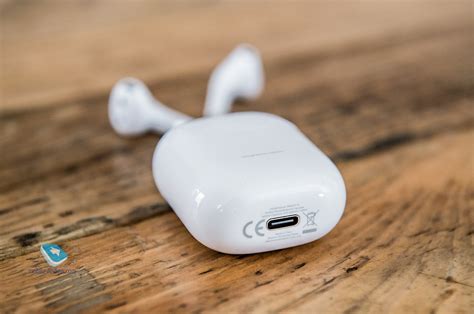 Mobile-review.com Обзор TWS-наушников realme Buds Air