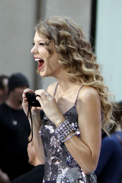 13 Taylor Swift Lyrics For Tattoos That You'll Never, Ever End Up