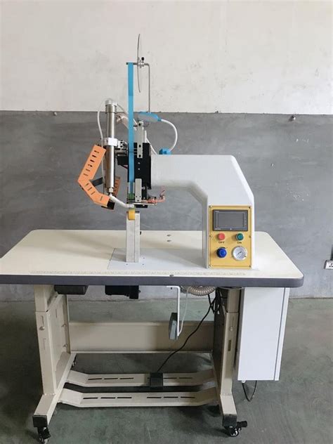 Ashima Mild Steel Hot Air Seam Sealing Machine Capacity 1000 Pouch Per Hour Model Name Number