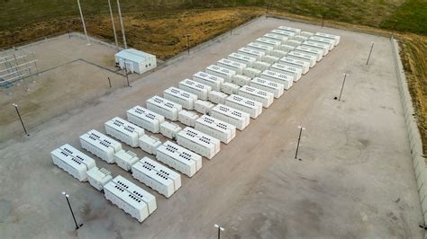 Tesla Powers On 125mw250mwh Megapack Project In Texas