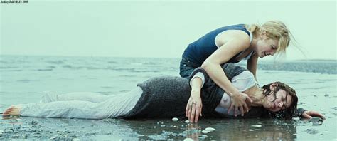 Naked Ashley Judd In Helen